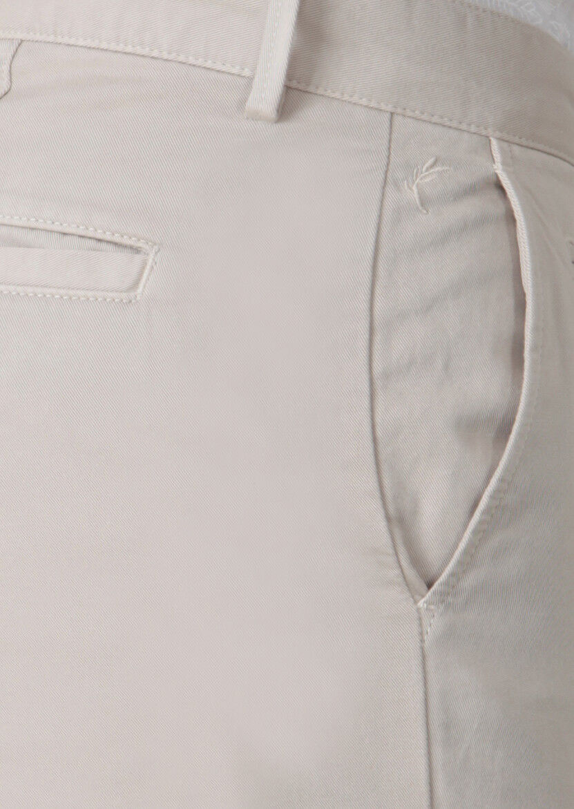 Bej Düz Dokuma Regular Fit Casual Pamuk Karışımlı Pantolon