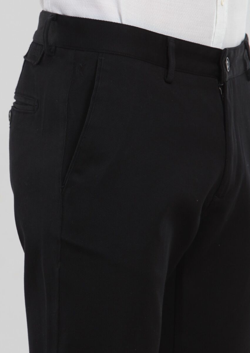 Siyah Düz Dokuma Regular Fit Casual %100 Pamuk Pantolon