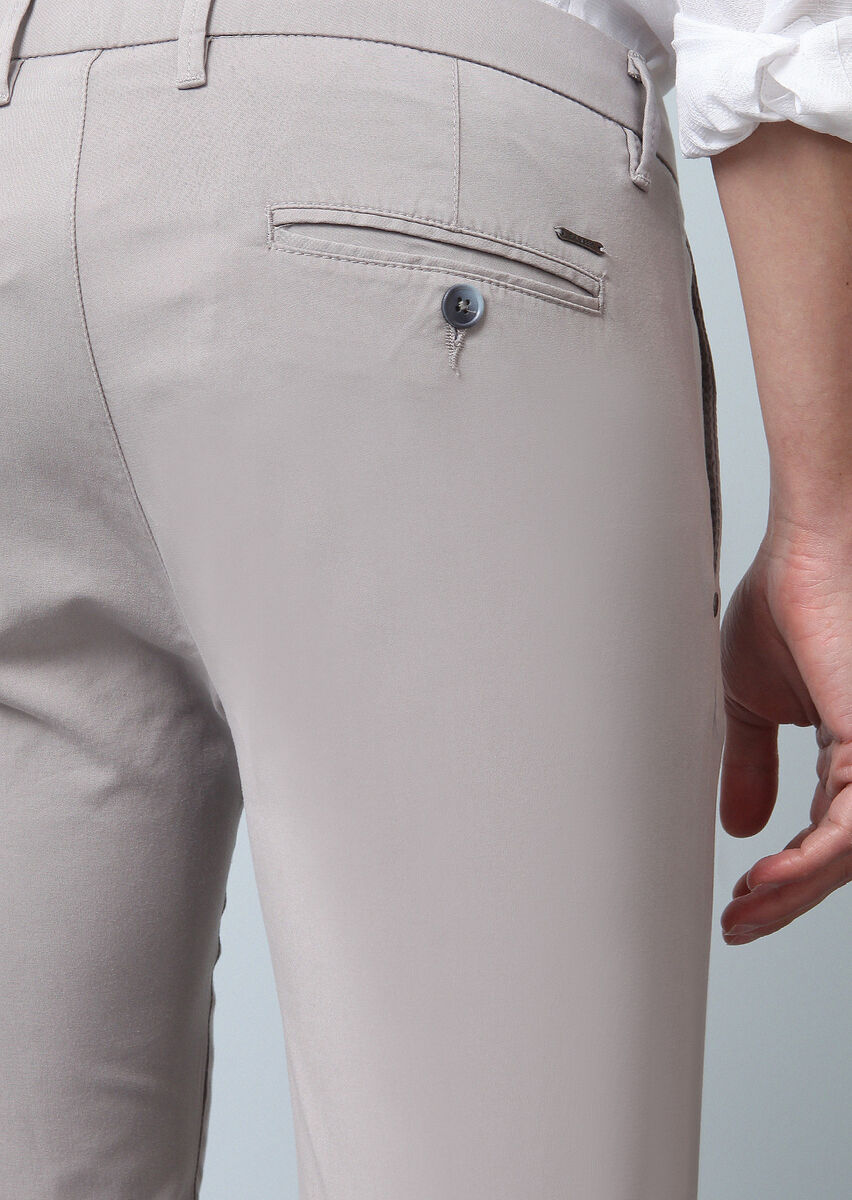 Gri Düz Dokuma Slim Fit Smart Casual Pantolon