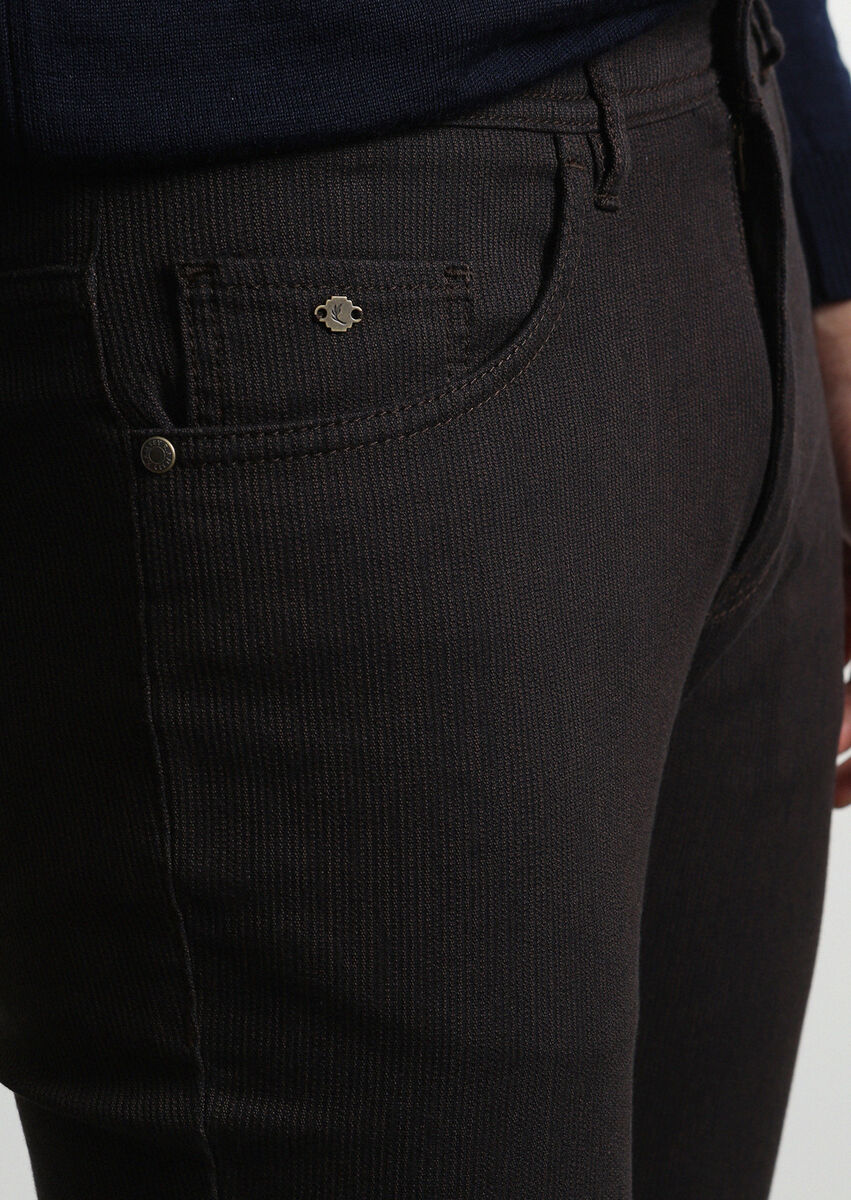 Kahverengi Mikro Dokuma Slim Fit Casual Pamuk Karışımlı Pantolon