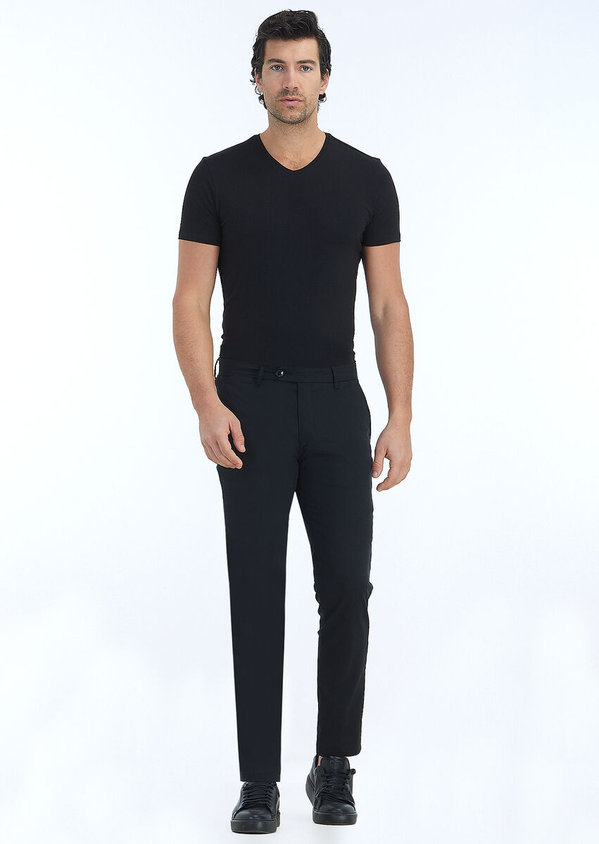 Siyah Düz Dokuma Slim Fit Casual Pantolon