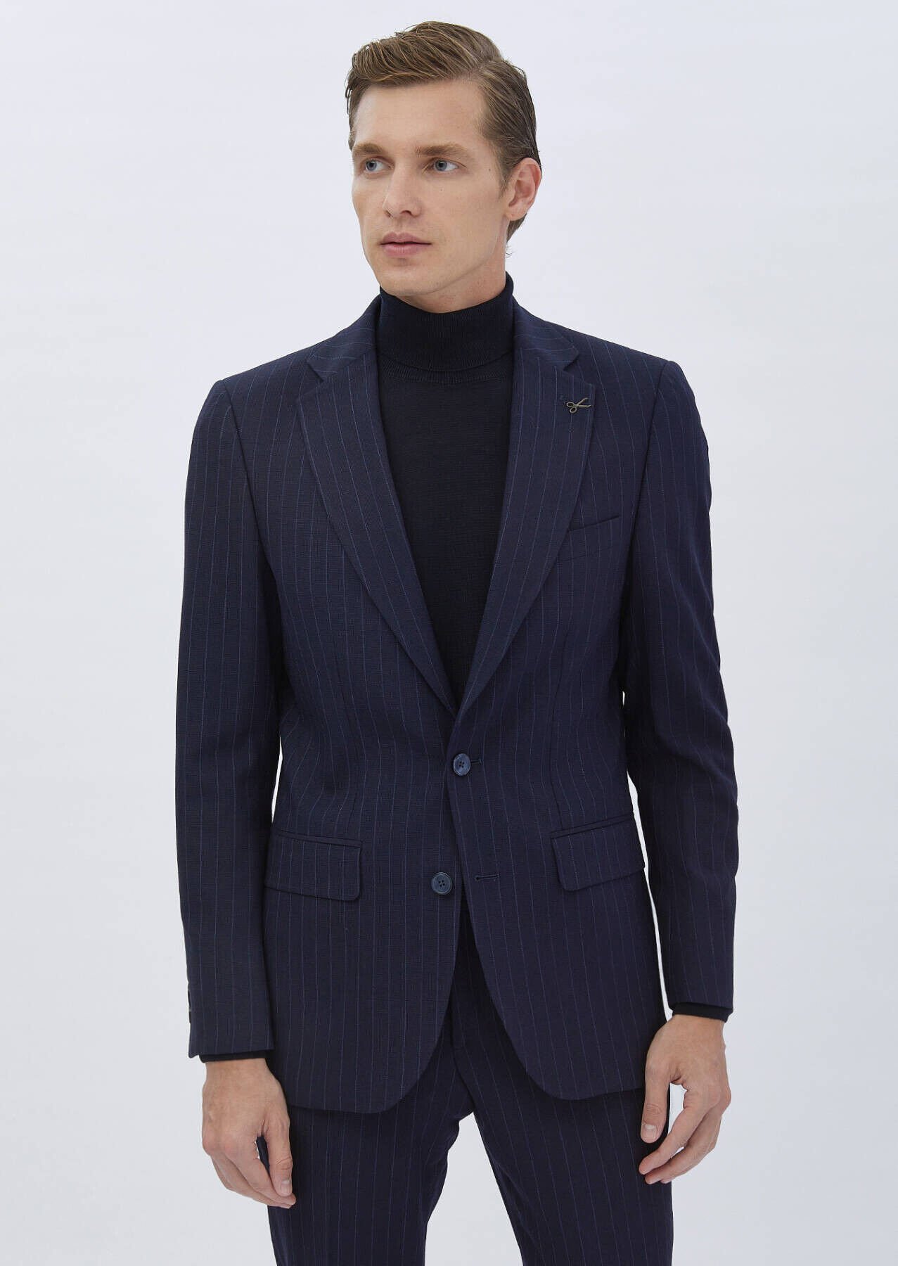 Çizgili Takım Elbise