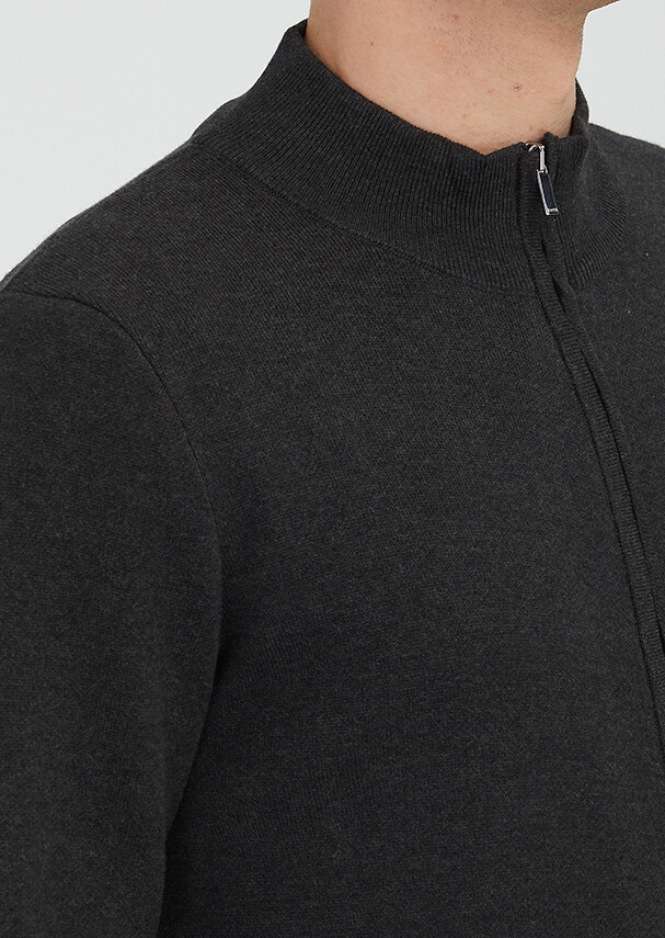 Antrasit Yarım Balıkçı Yaka Düz Örgü Pamuk Karışımlı Hırka - 6