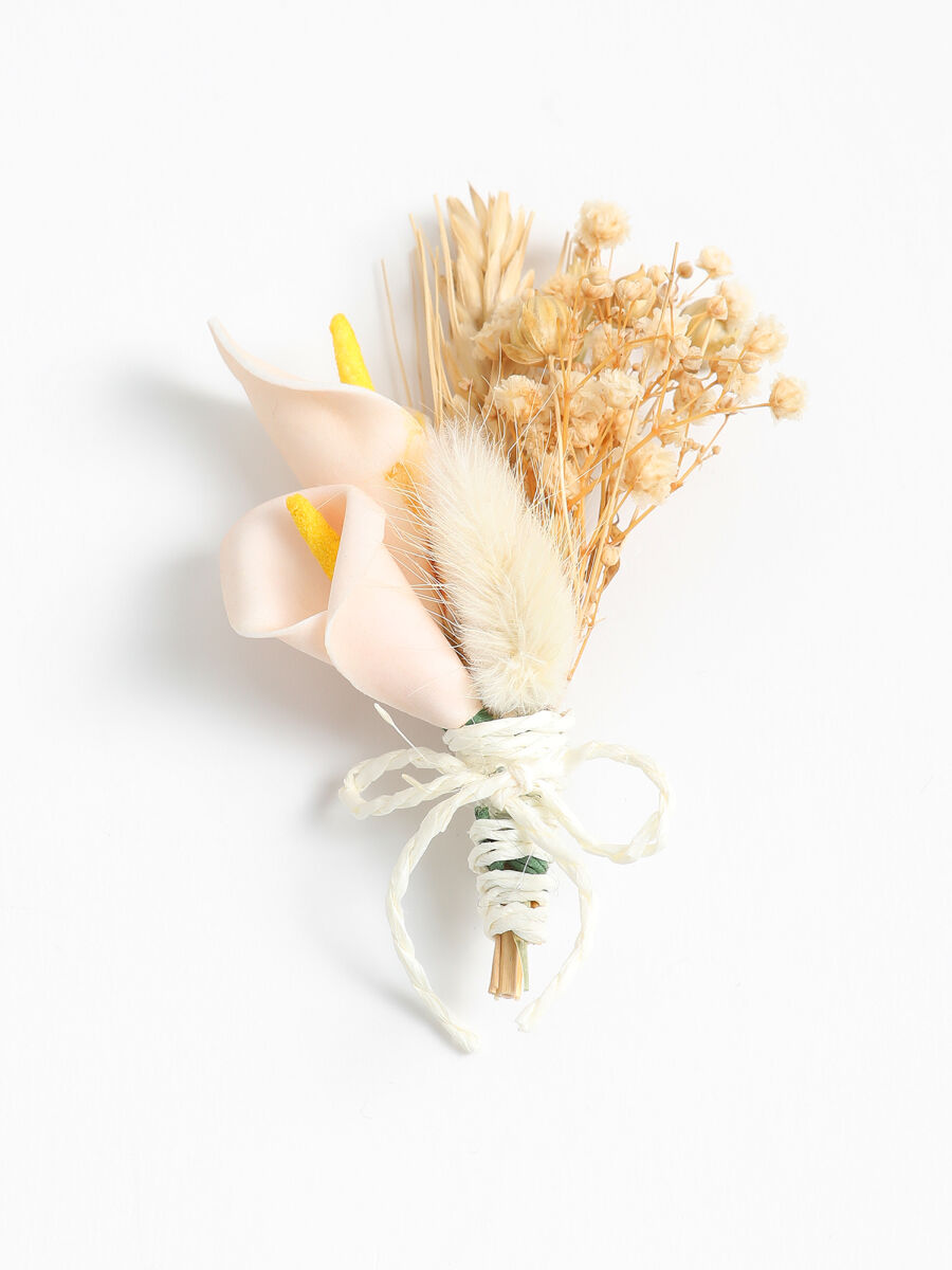 Beige Collar Flower - 1