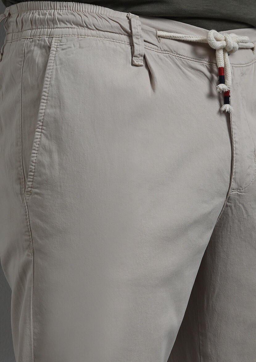 Beige Weaving Jogging Fit Casual Cotton Blended Trousers - 2