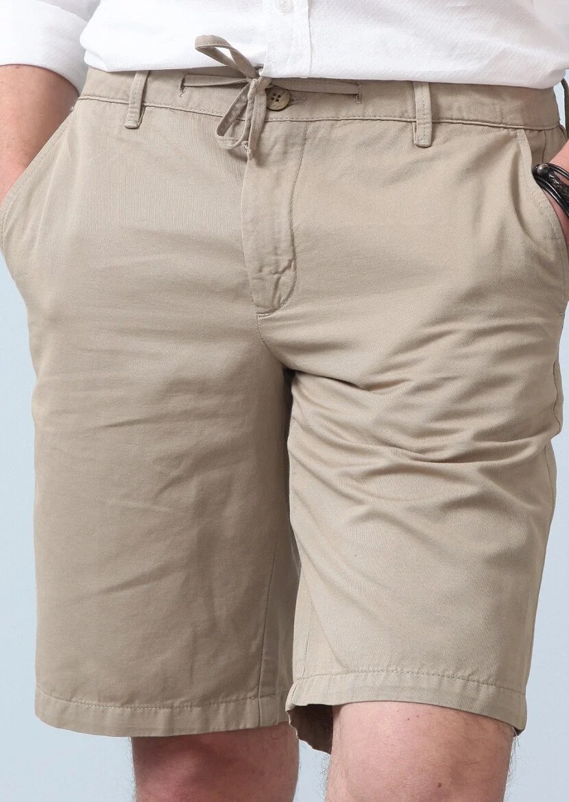 Bej Düz Dokuma Regular Fit Casual Pamuk Karışımlı Bermuda - 4