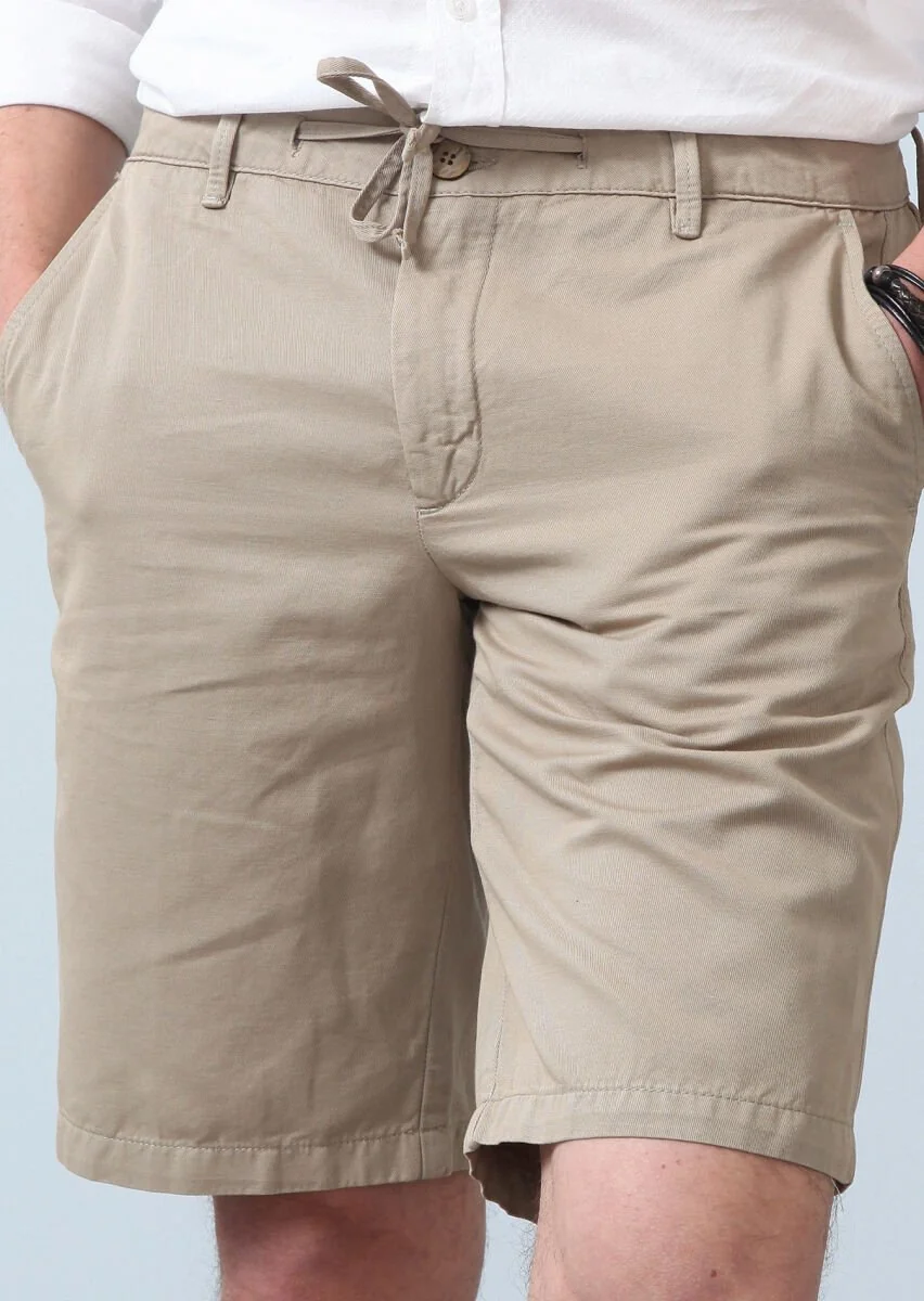 Bej Düz Dokuma Regular Fit Casual Pamuk Karışımlı Bermuda - 4