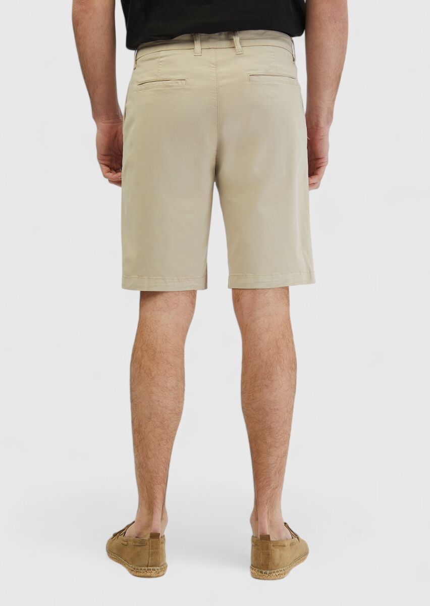 Bej Düz Dokuma Regular Fit Casual Pamuk Karışımlı Bermuda - 5