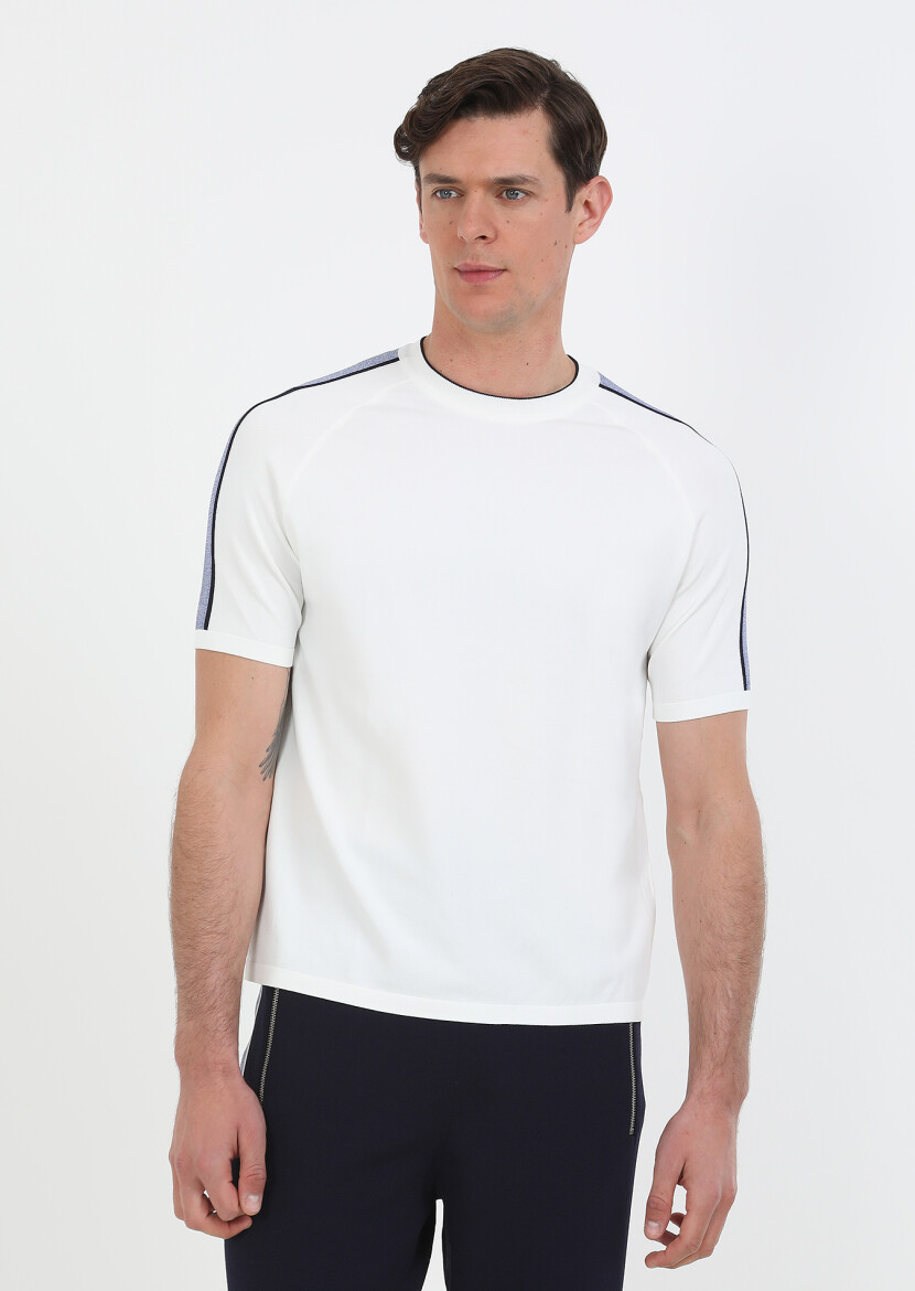 Beyaz Bisiklet Yaka Düz Örgü Triko - 1