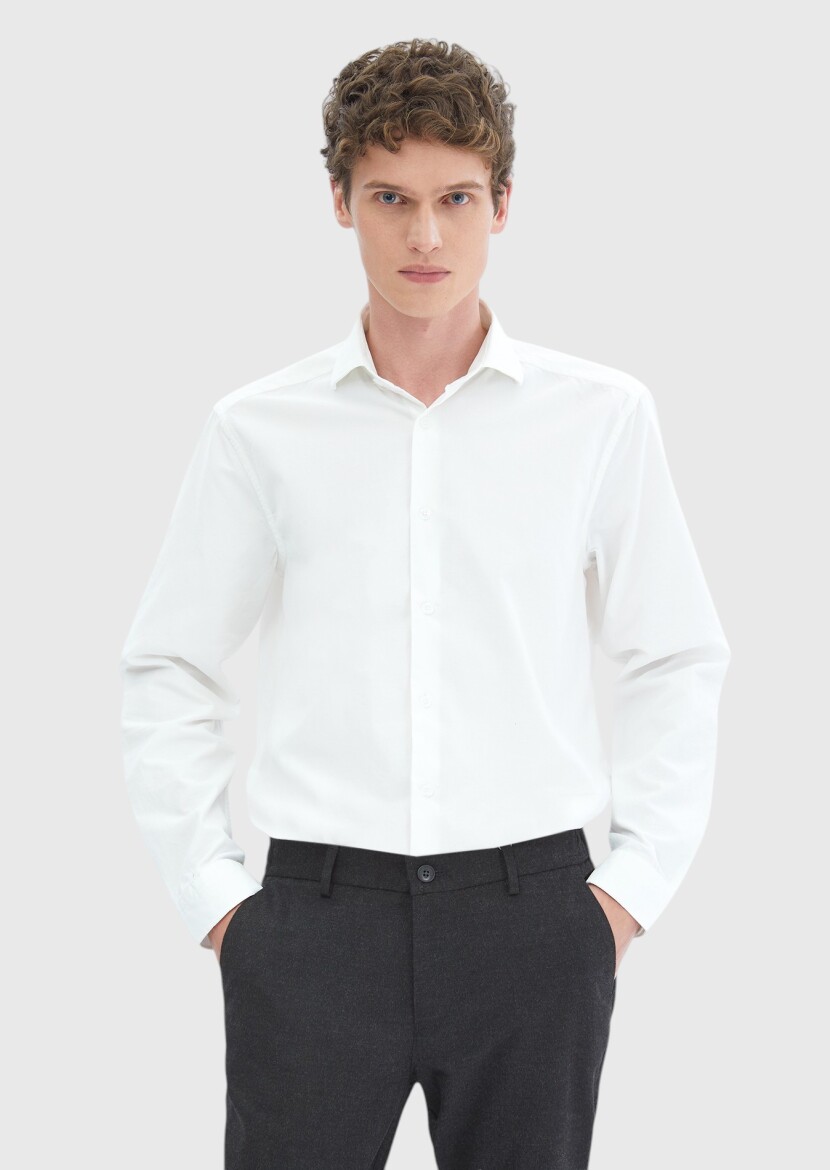 Beyaz Düz Casual Fit Uzun Dokuma Kadife Casual %100 Pamuk Gömlek - RAMSEY