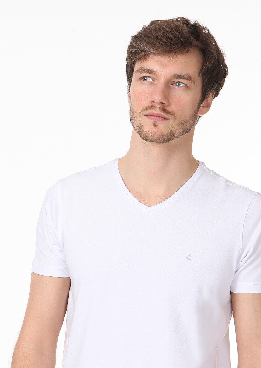 Beyaz Düz V Yaka Pamuk Karışımlı T-Shirt 