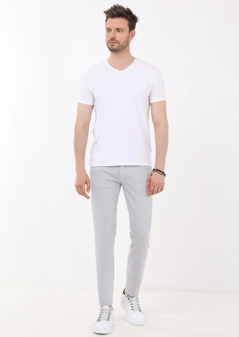 Beyaz Düz V Yaka Pamuk Karışımlı T-Shirt - 4
