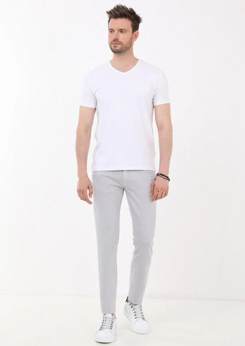 Beyaz Düz V Yaka Pamuk Karışımlı T-Shirt - 4