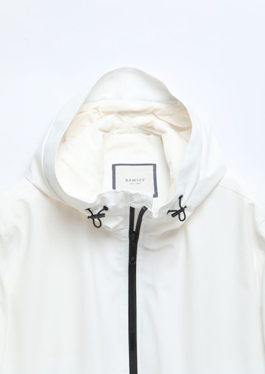 Beyaz Regular Fit Kapüşonlu Casual Dokuma Mont - 7