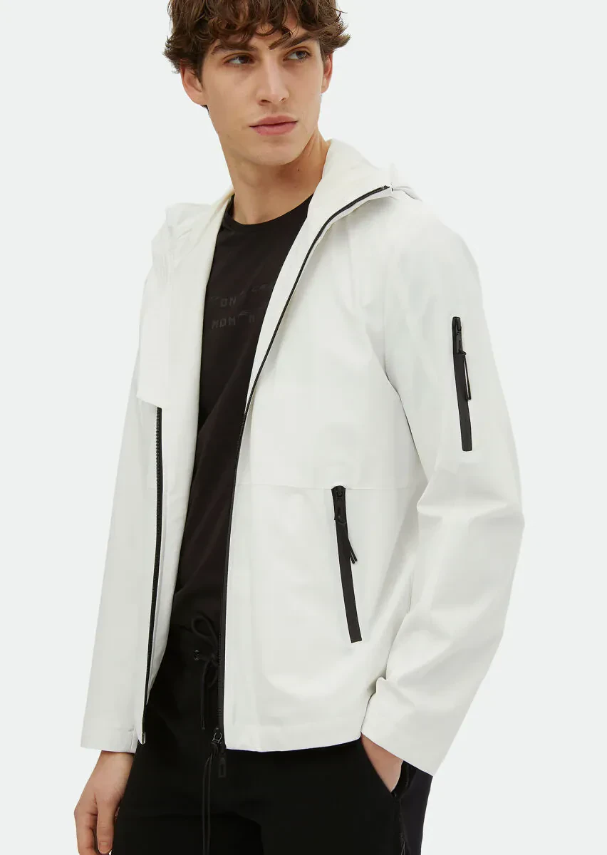 Beyaz Regular Fit Kapüşonlu Casual Dokuma Mont - 1