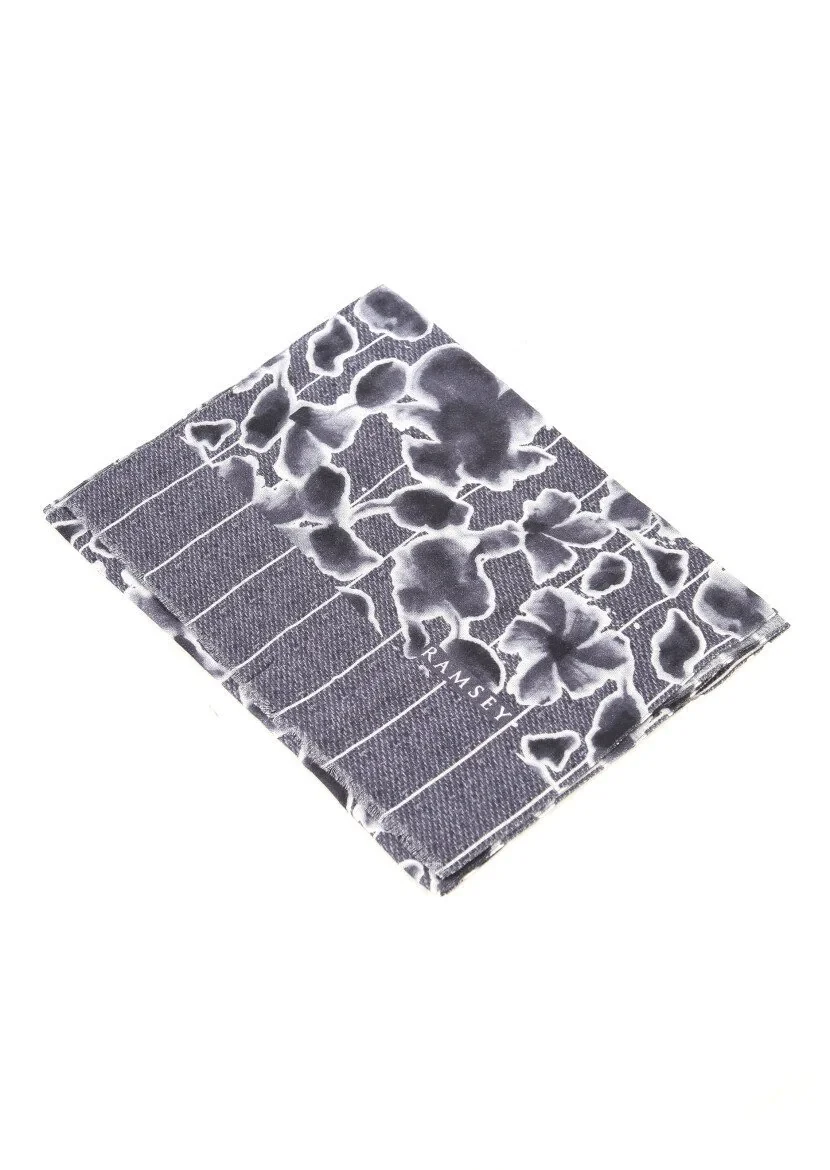 Black %100 Yün Scarf 