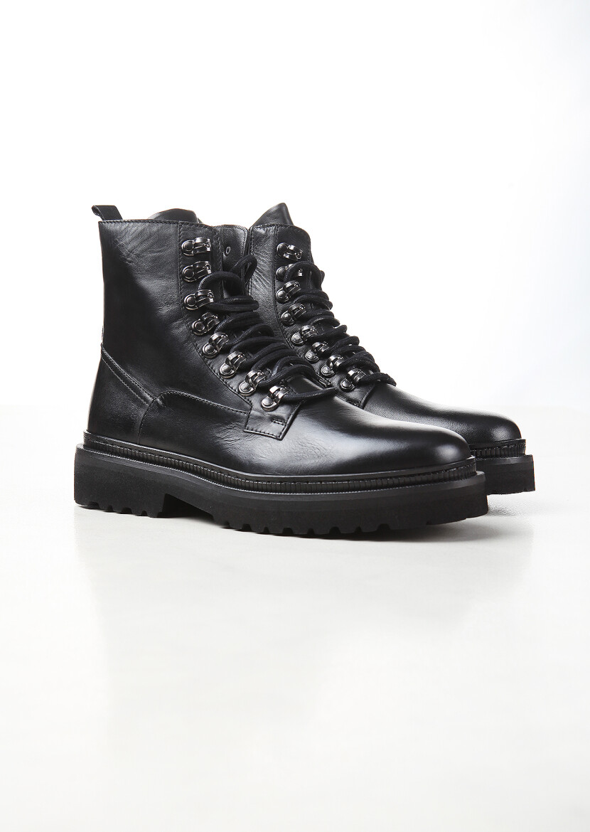 Black Boot - 2