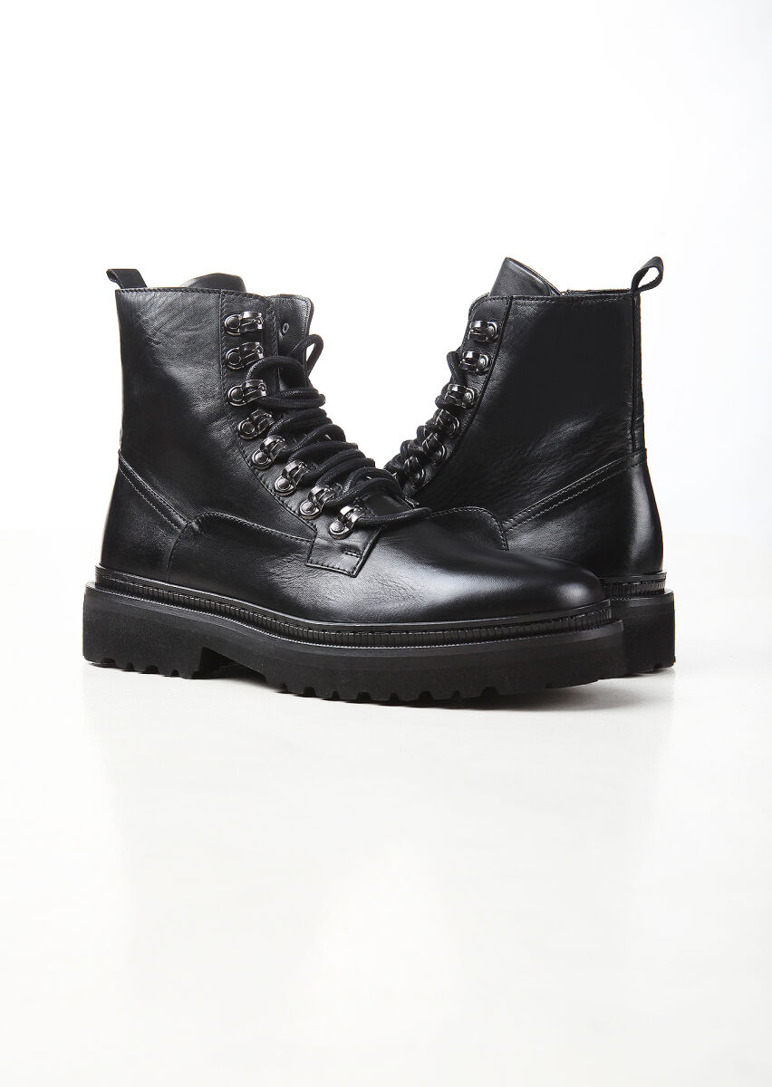 Black Boot - 3