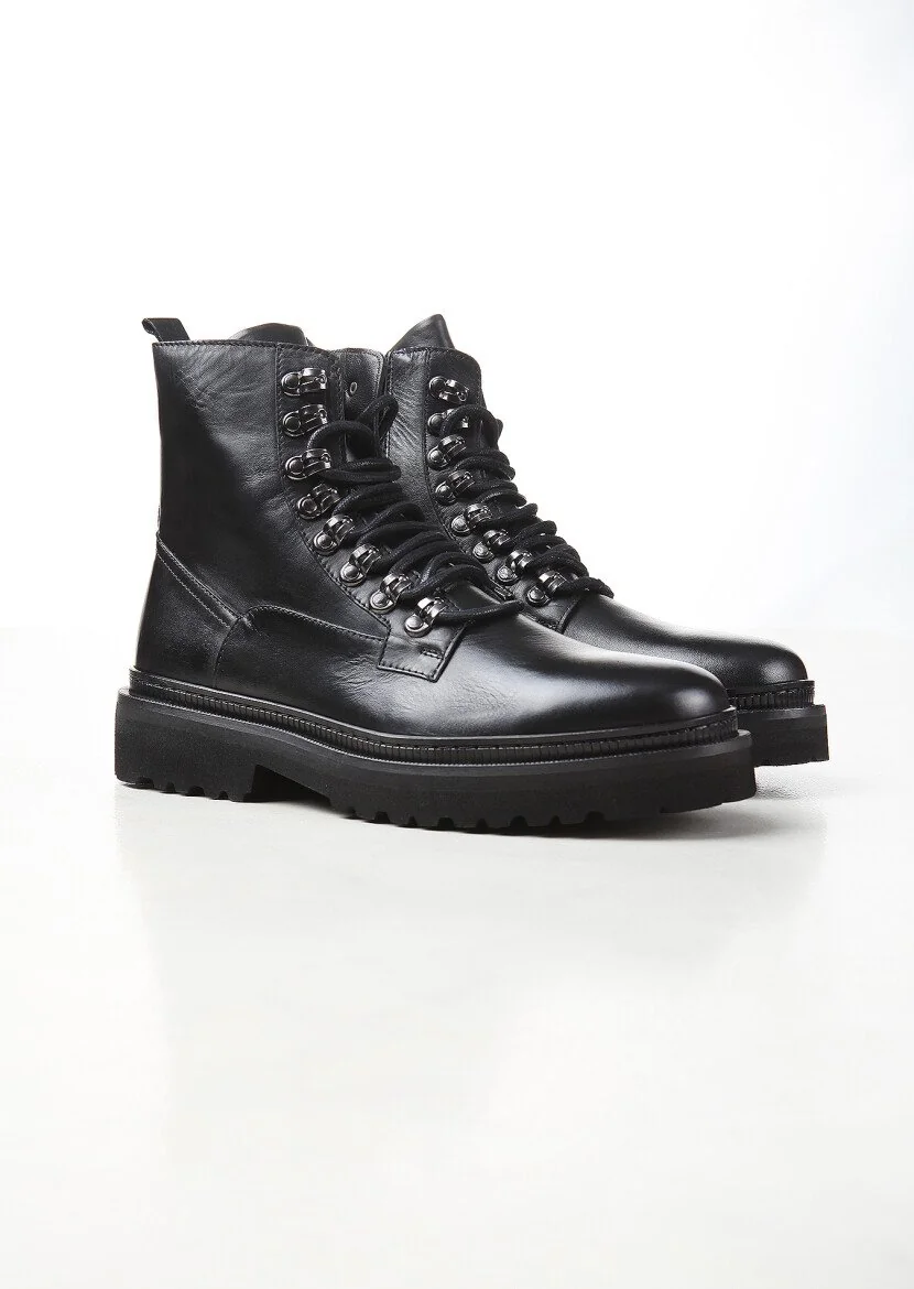 Black Boot - 2