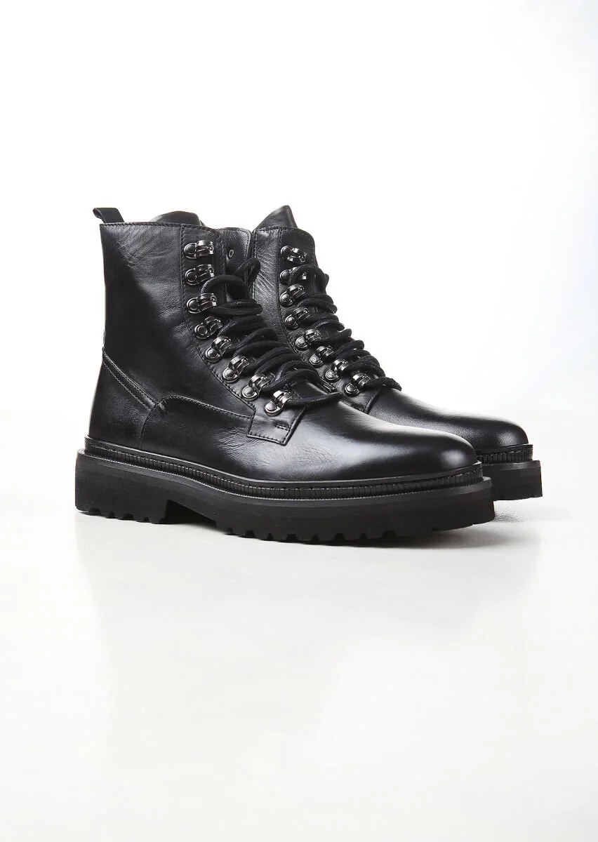 Black Boot - 2