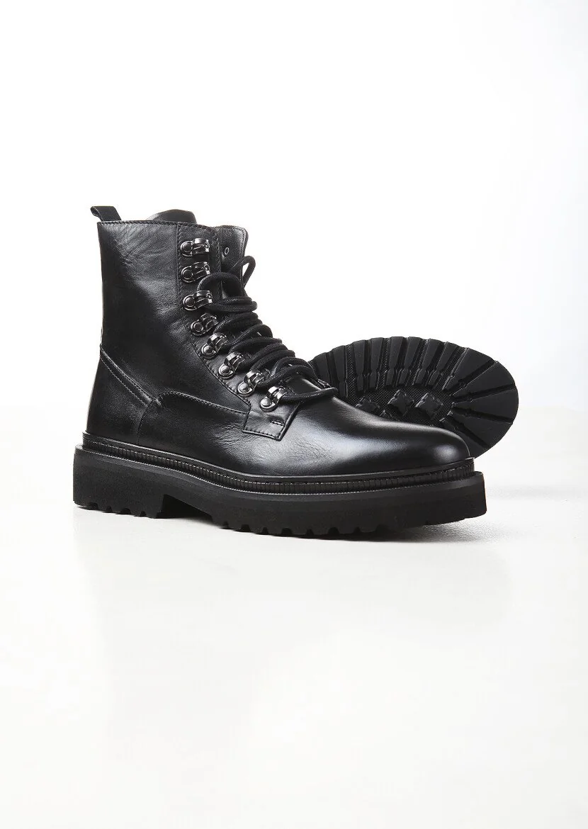 Black Boot - 4