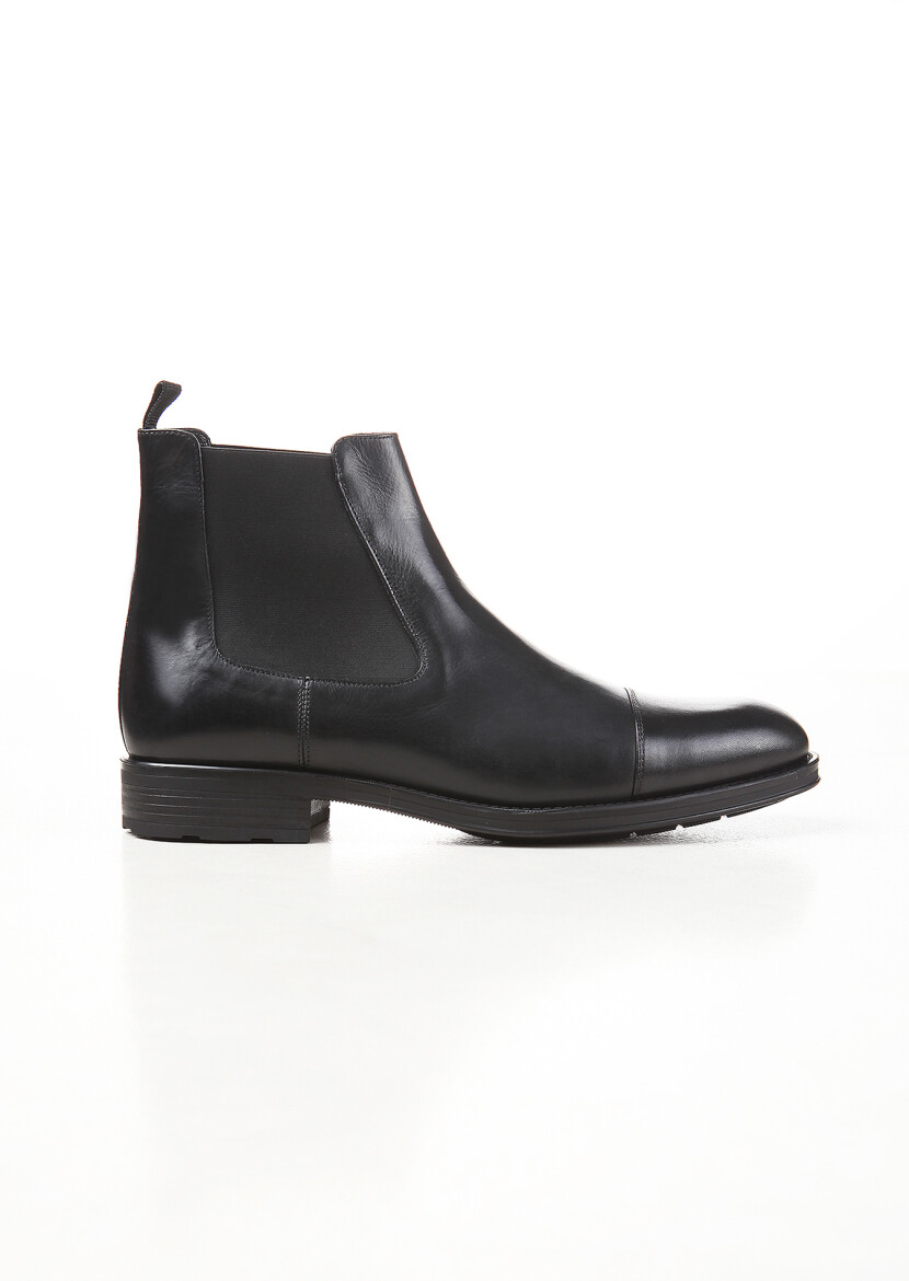 Black Boot - 1