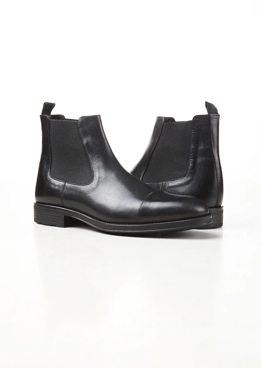 Black Boot - 3