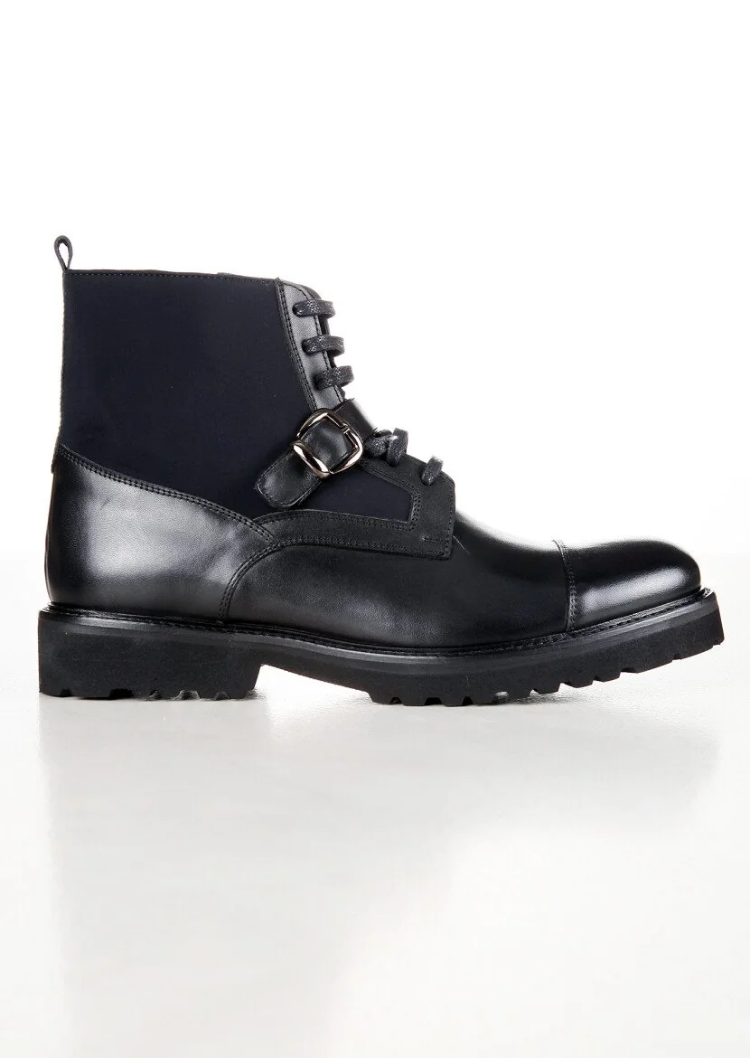 Black Boot - 1