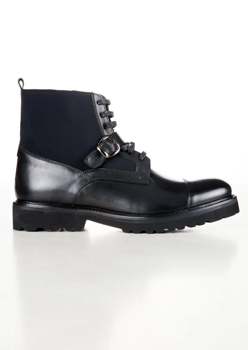 Black Boot - 1