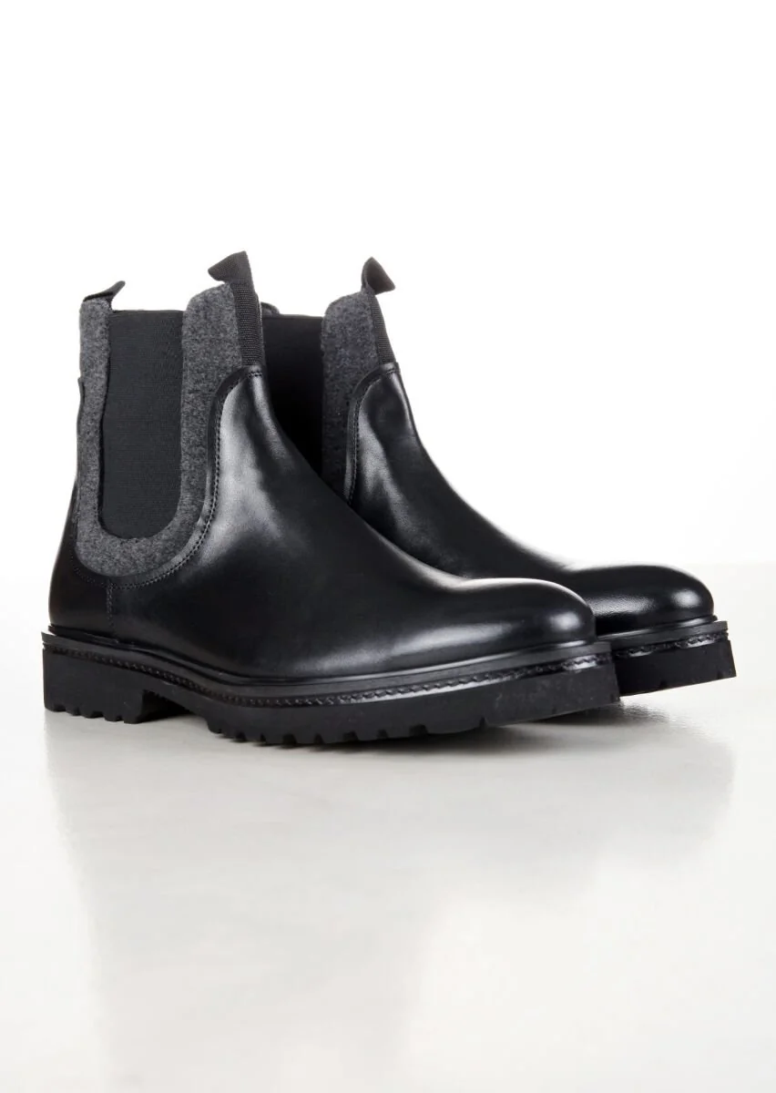 Black Boot - 2