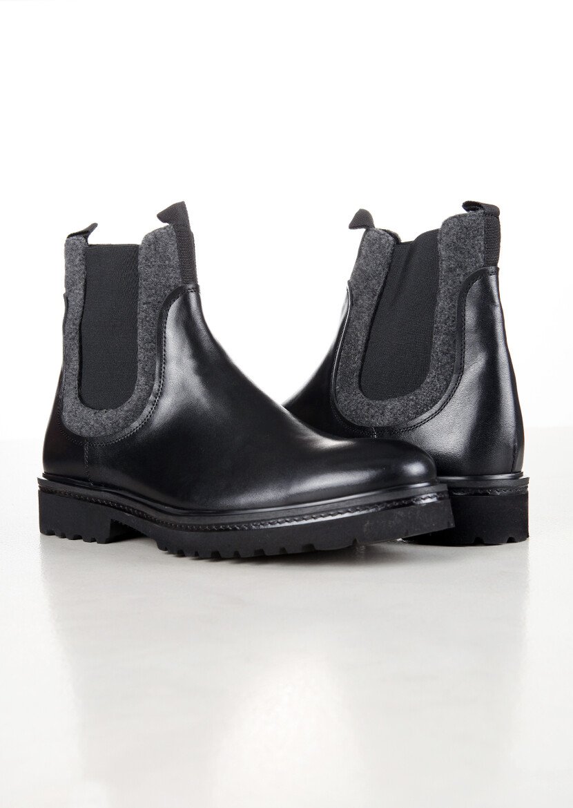 Black Boot - 3