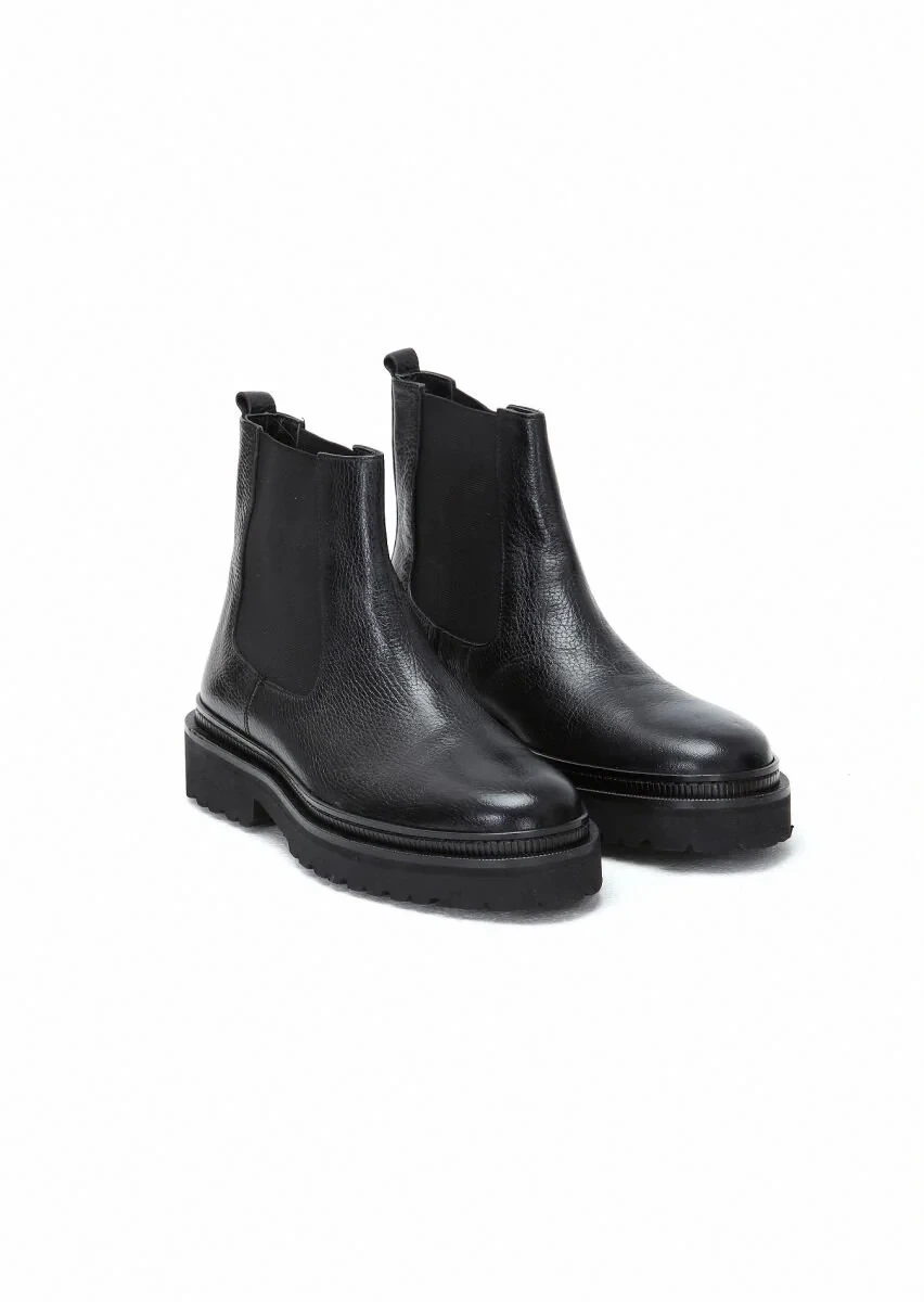 Black Boot - 2