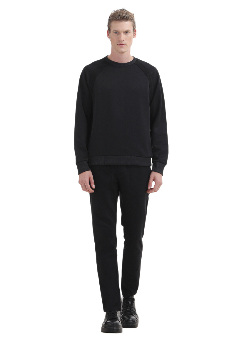 Black Crew Neck Plain Sweatshirt - 2