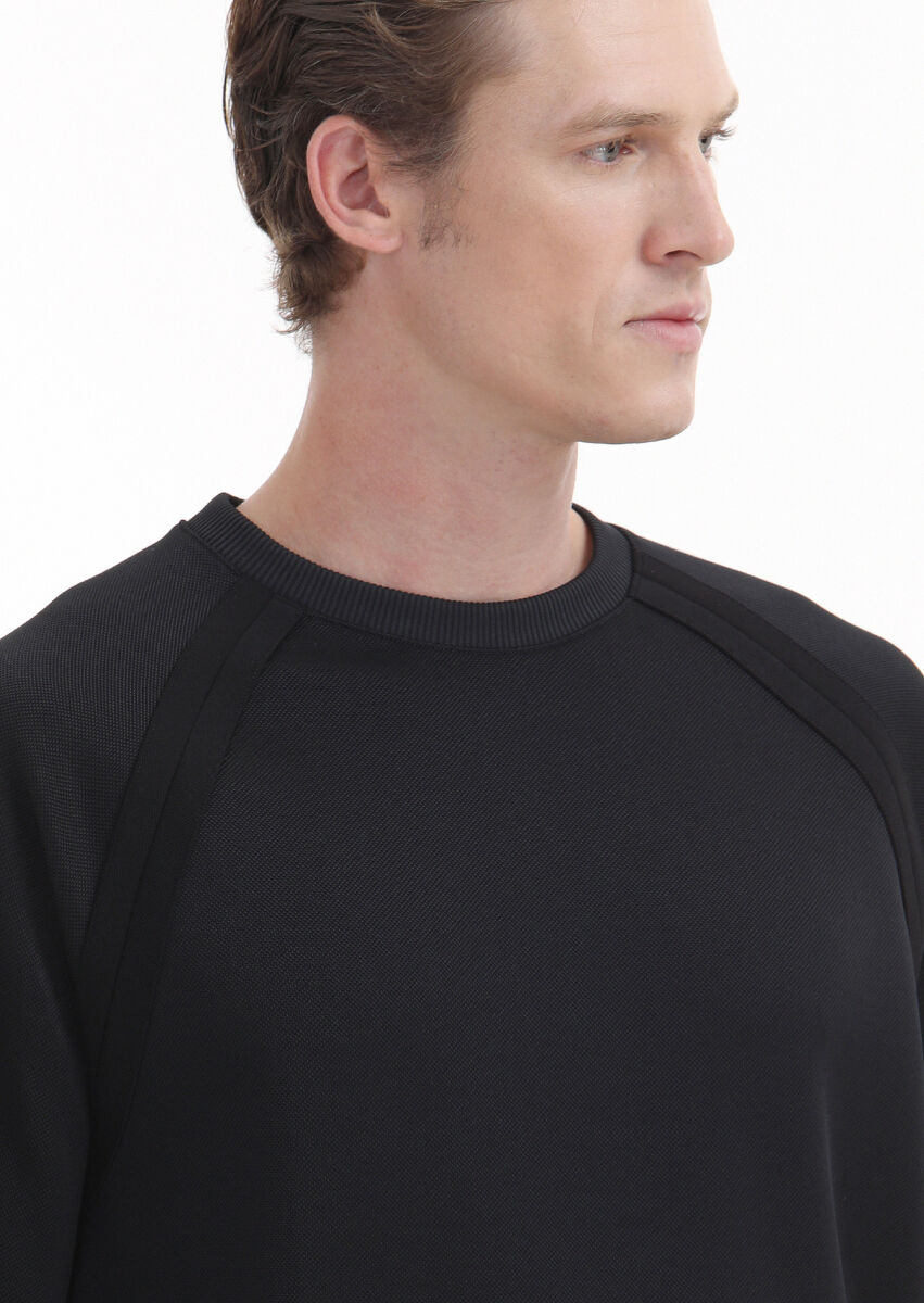 Black Crew Neck Plain Sweatshirt - 3