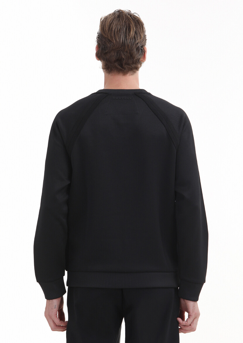 Black Crew Neck Plain Sweatshirt - 4