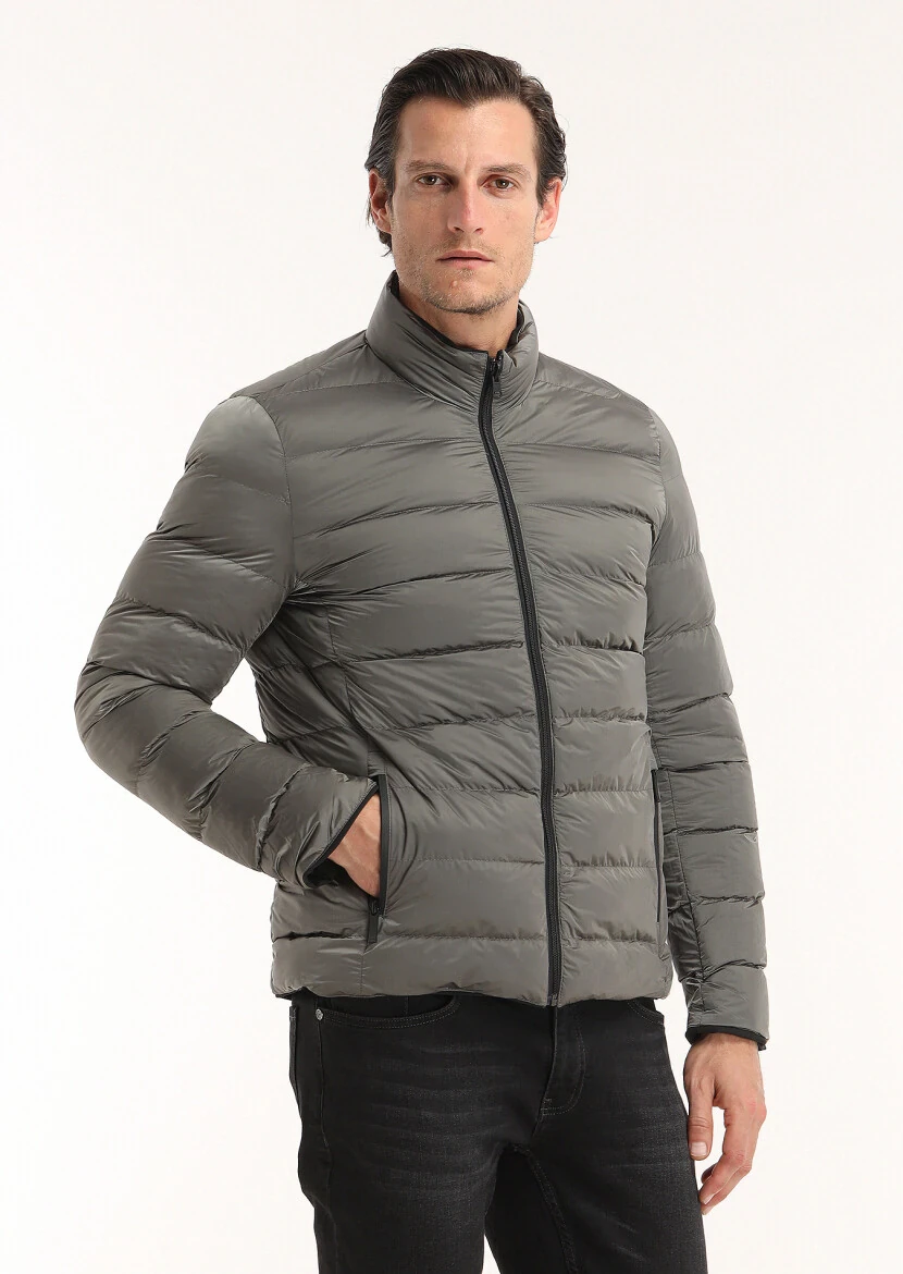 Black Double Sided Puffer Weaving Coat - 5