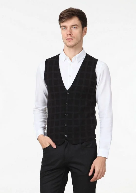 Black Jacquard Knit Vest - 1