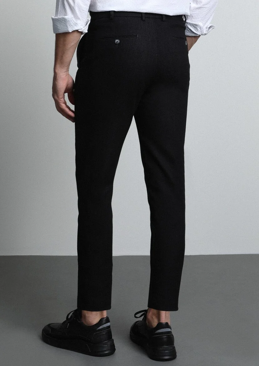 Black Knitting Jogging Fit Casual Cotton Blended Trousers - 5