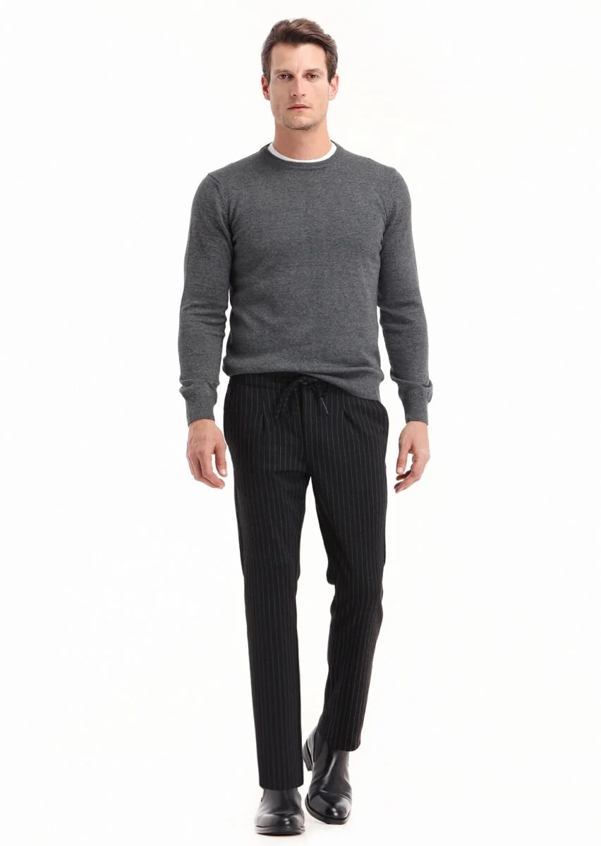 Black Knitting Jogging Fit Casual Trousers - 1
