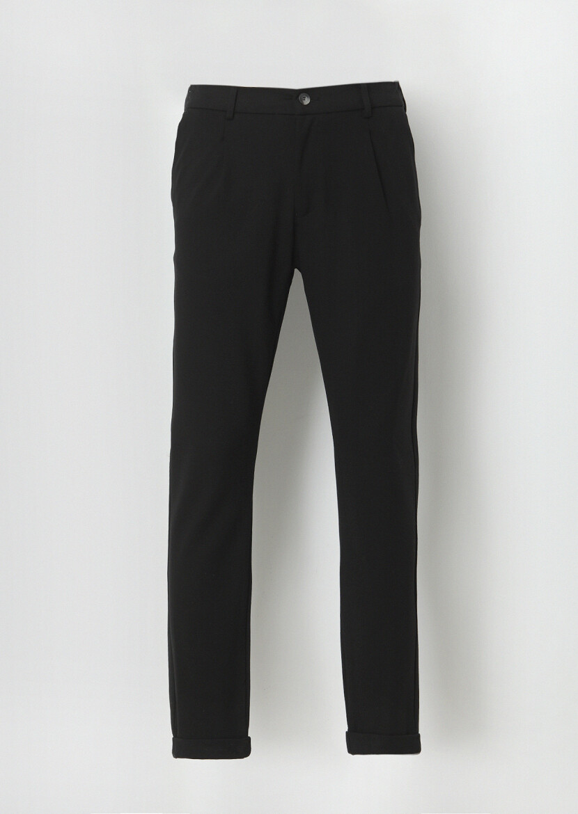 Black Knitting Jogging Fit Casual Trousers - 5