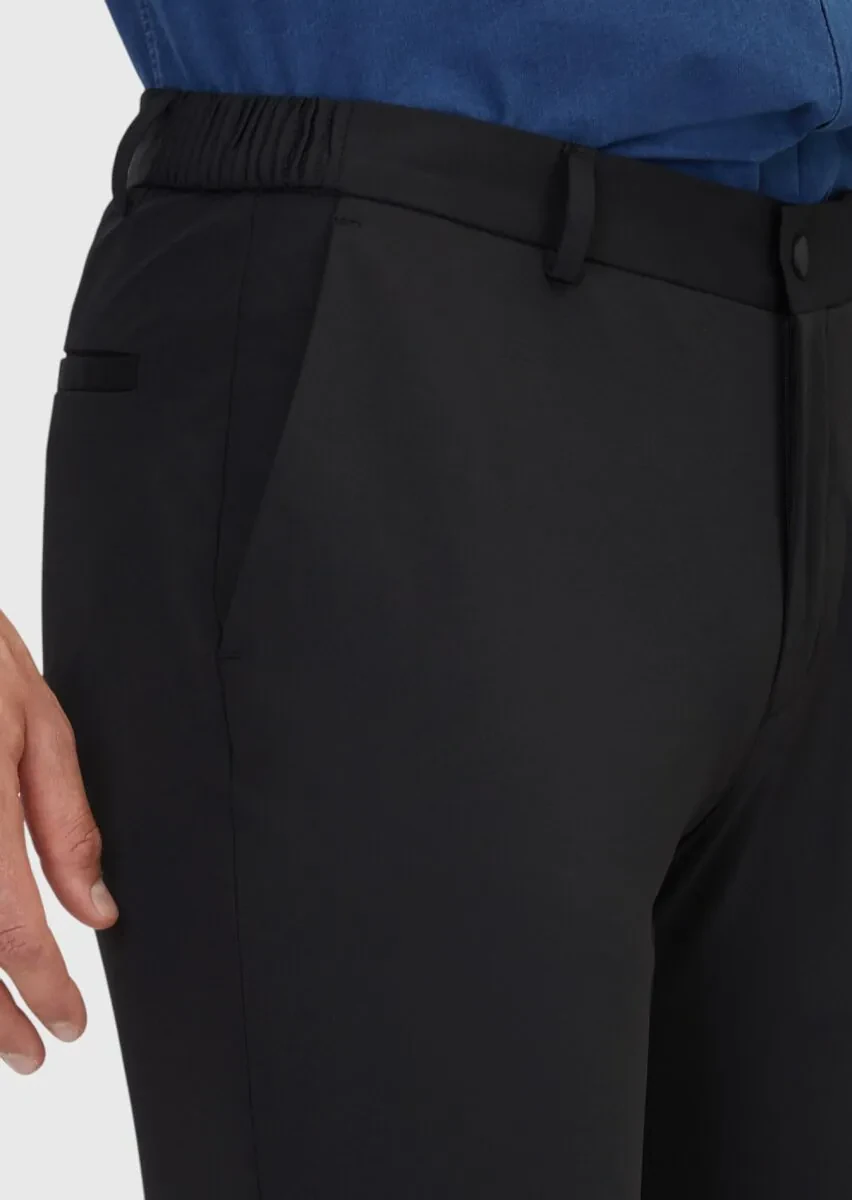 Black Knitting Jogging Fit Casual Trousers - 3