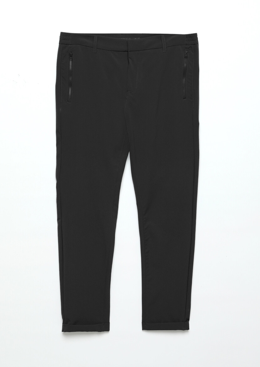 Black Knitting Jogging Fit Casual Trousers - 7