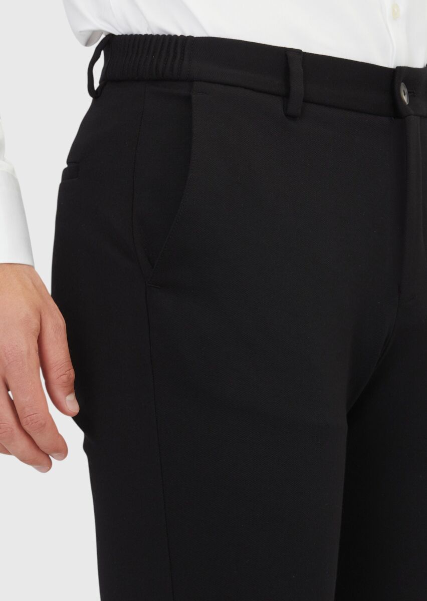 Black Knitting Jogging Fit Casual Trousers - 3