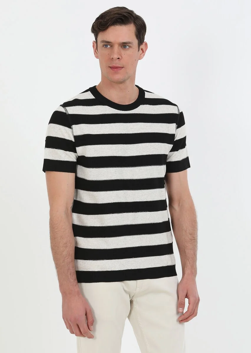 Black Knitwear - 1