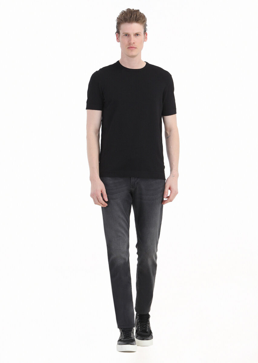 Black Knitwear - 1