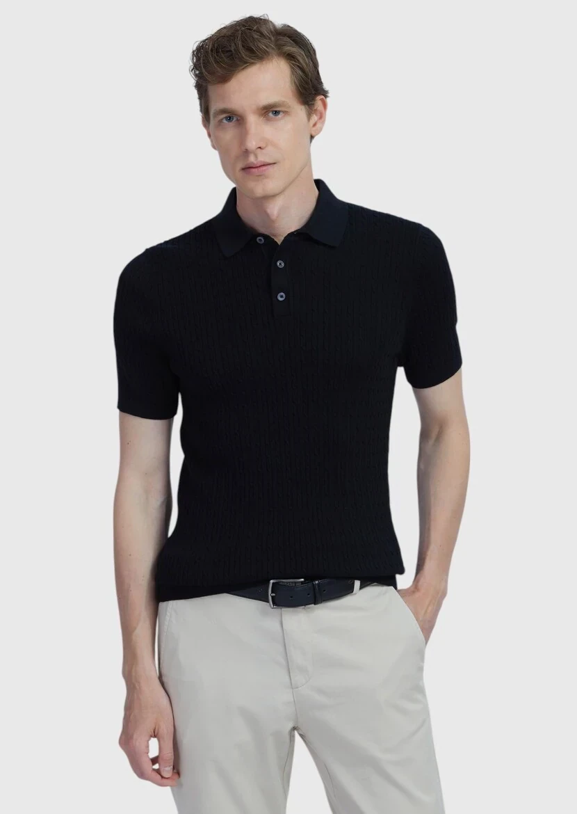 Black Knitwear - 1
