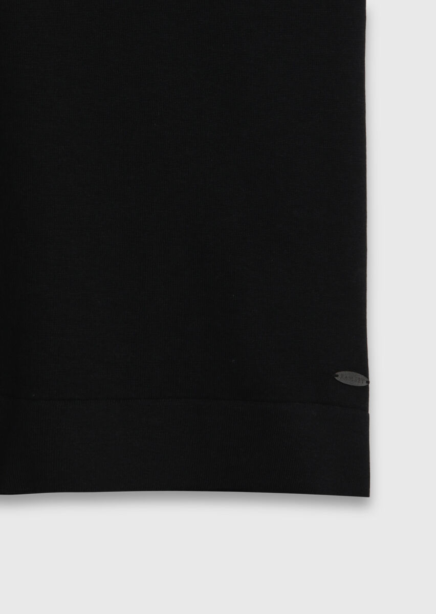 Black Knitwear - 8
