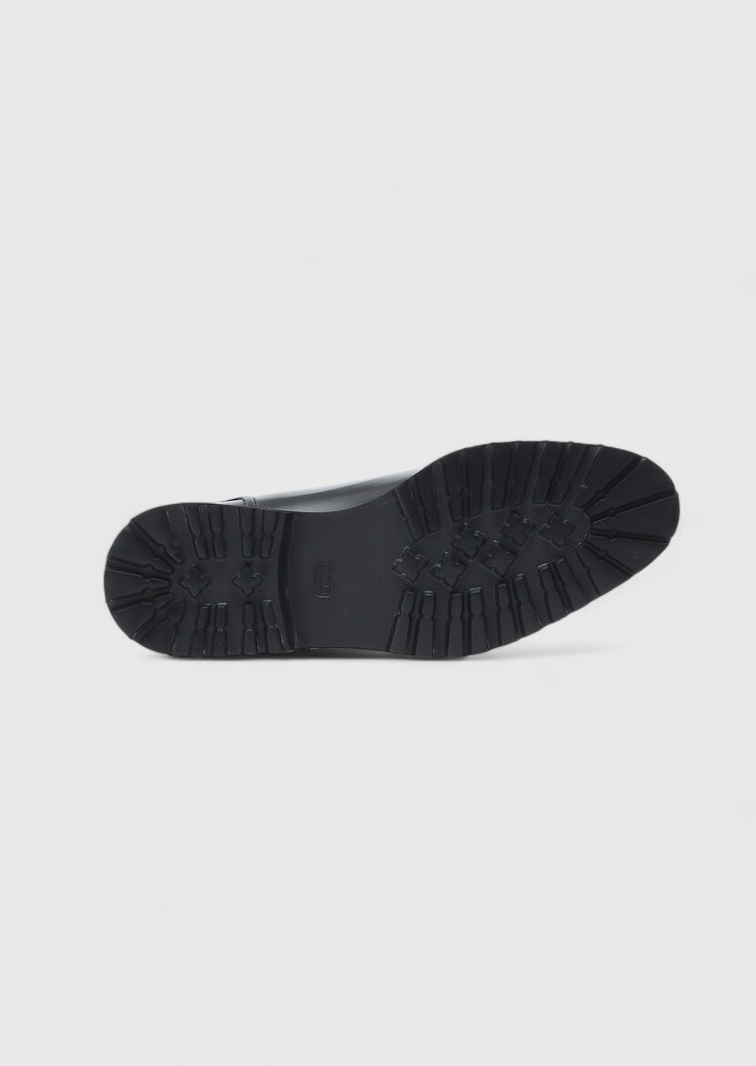 Black Leather Casual Shoes - 5
