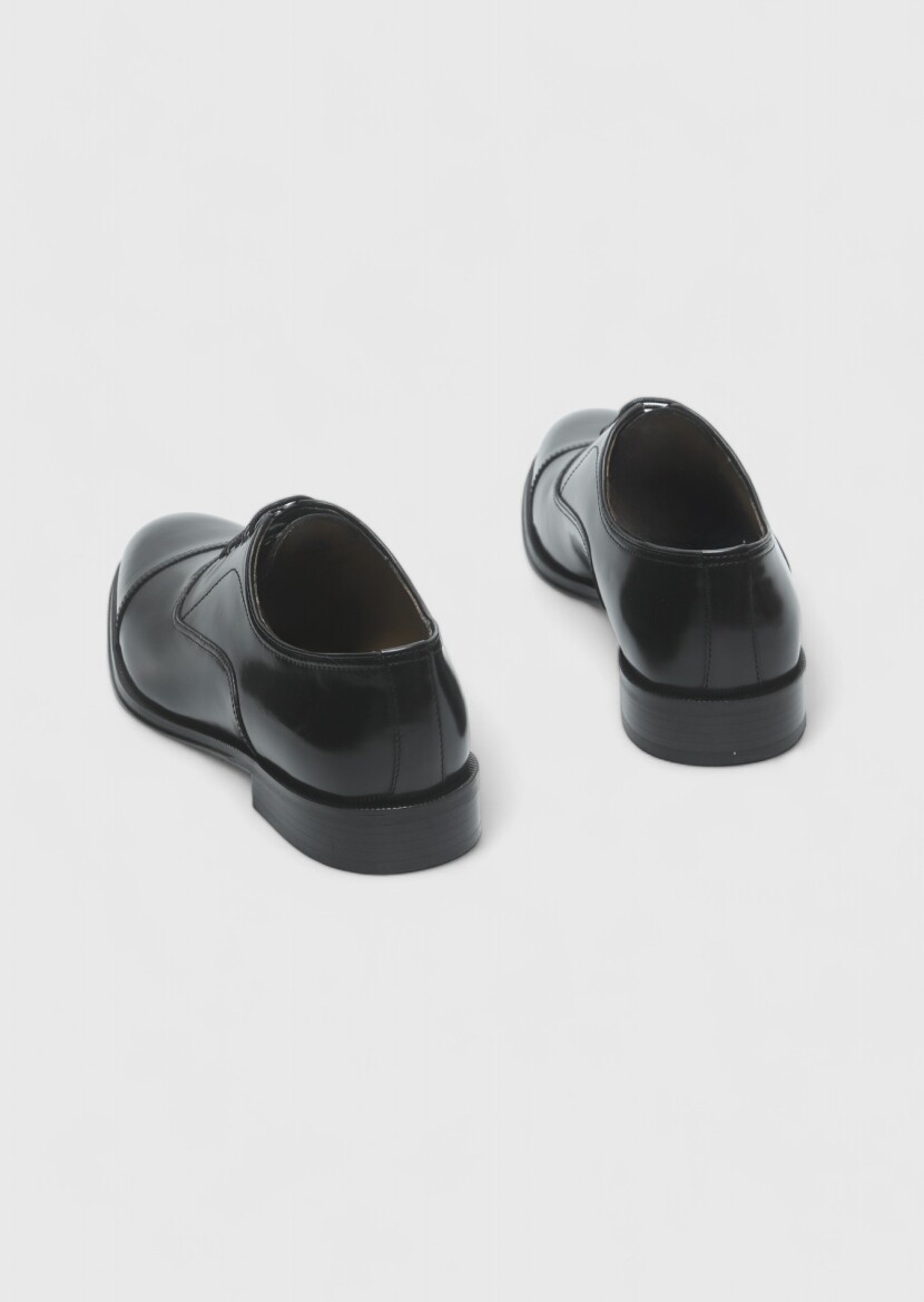 Black Leather Classical Shoes - 5