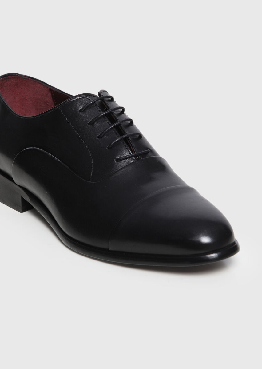 Black Leather Classical Shoes - 2